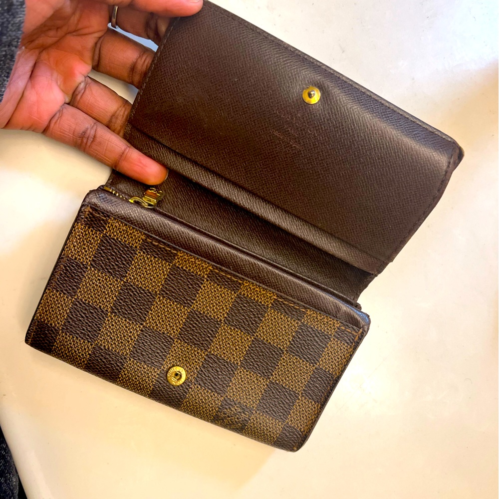 Authentic Louis Vuitton Damier Ebene Tresor Bifold Wallet